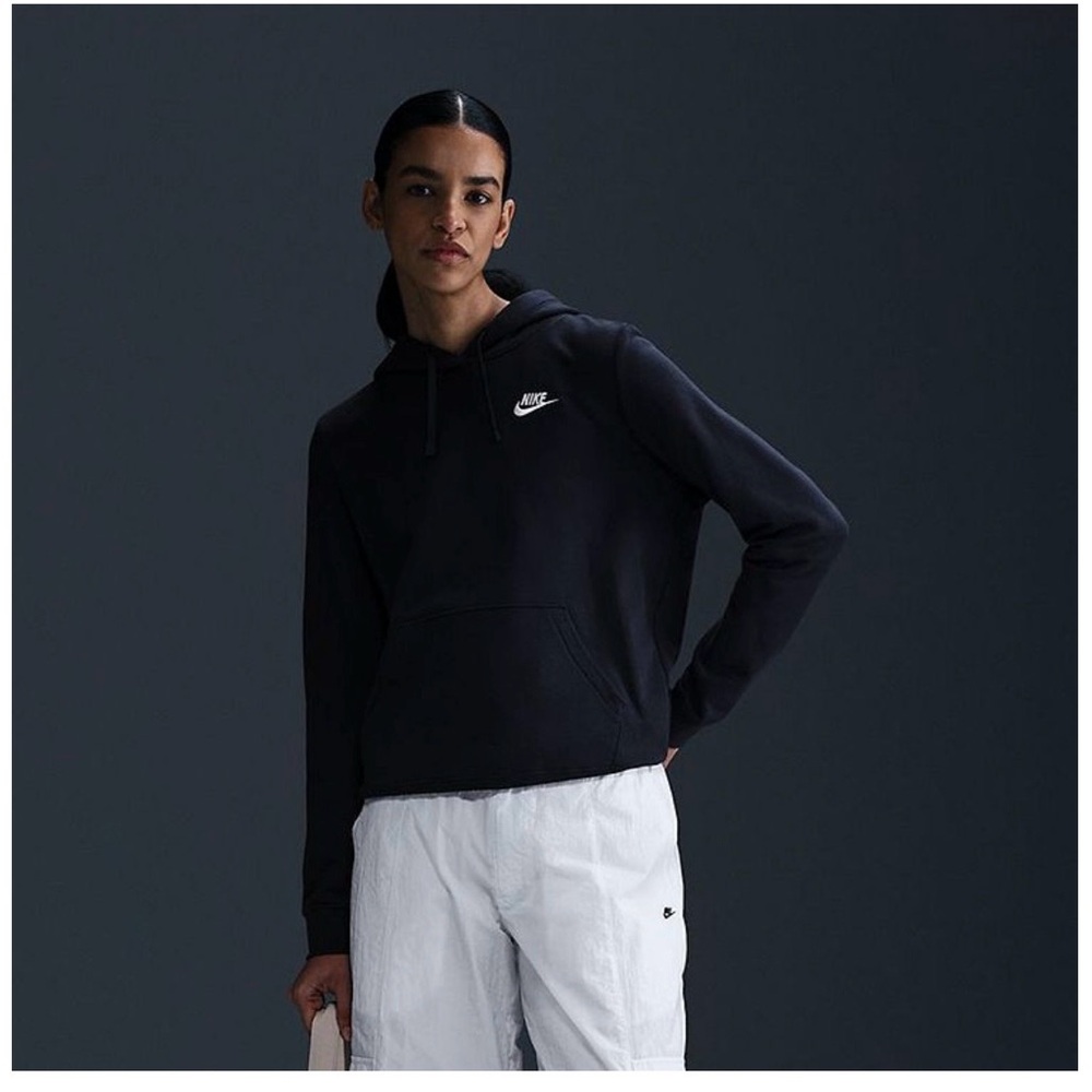 Nike Women’s Black Hoodie Sweater